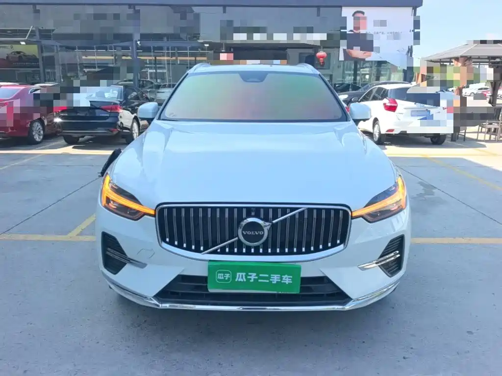 Volvo XC60 2025 2025 B5 AWD Smart Luxury Edition