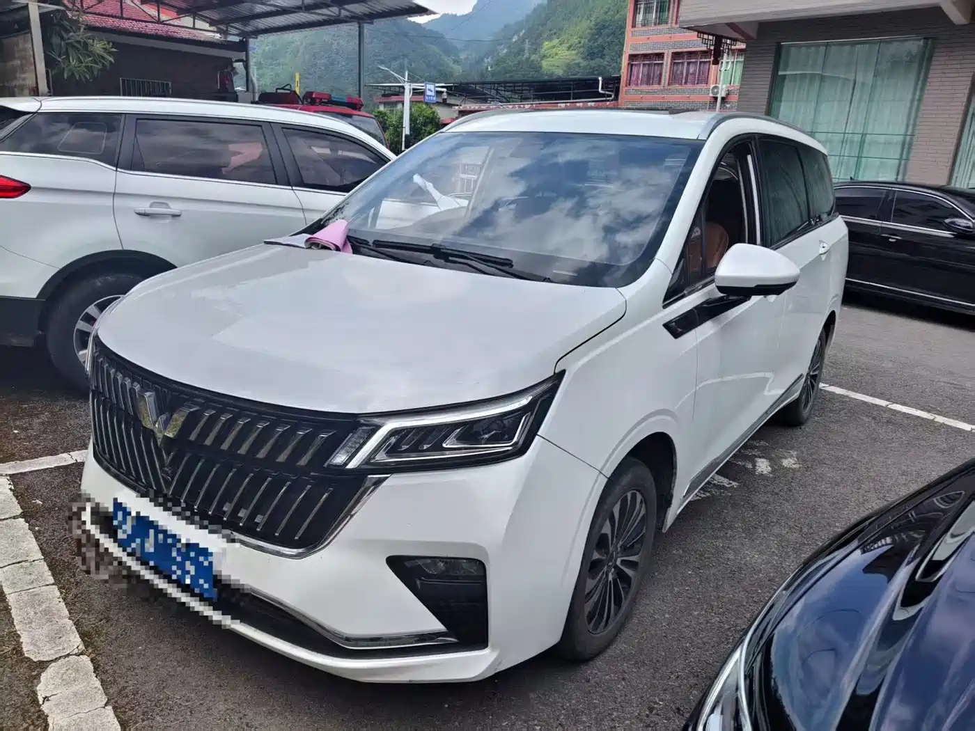 Wuling Motors Wuling Jiachen 2023 2022 1.5T CVT Exclusive Flagship Model