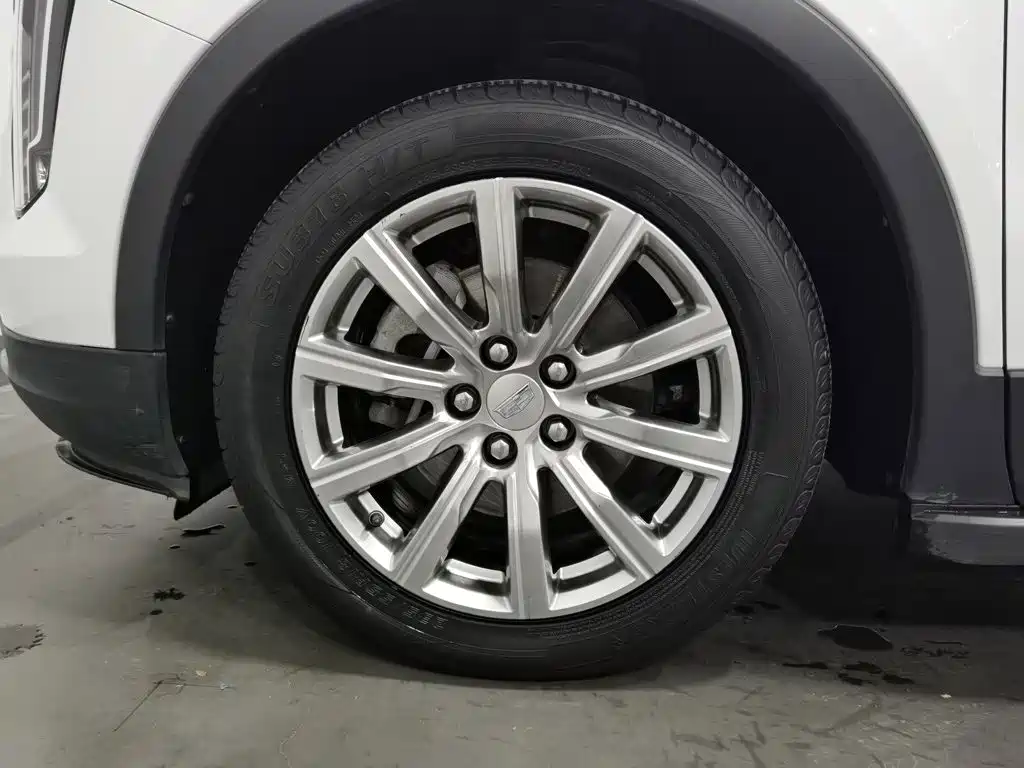 Cadillac XT4 2019 2018 Model 28T 2WD Luxury