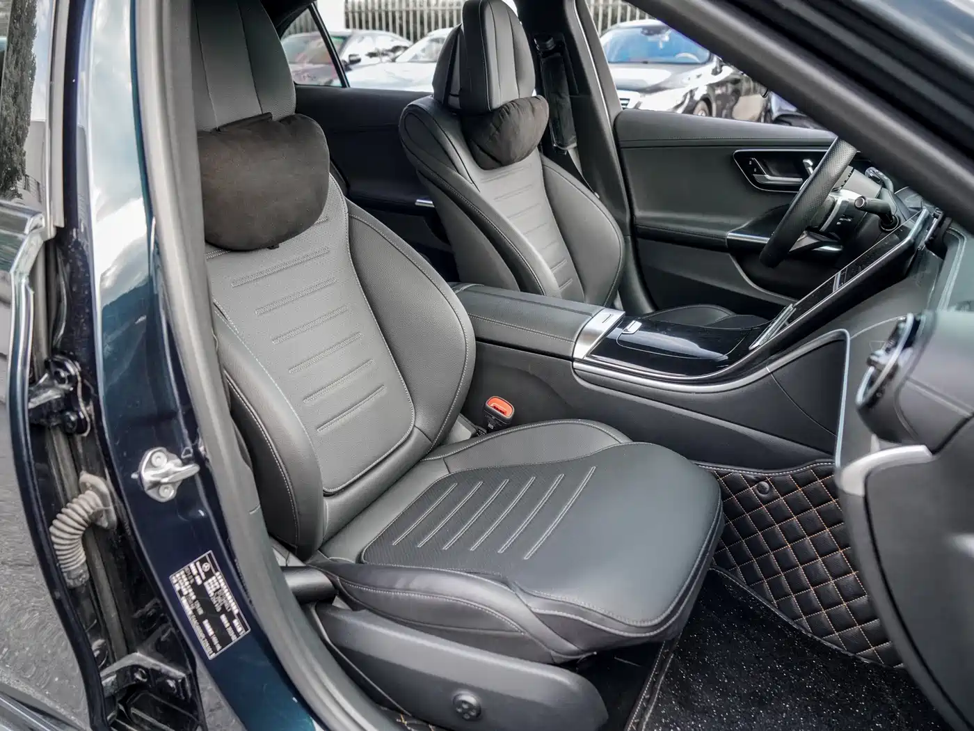 Mercedes-Benz C-Class 2023 Facelift C 200 L Sport Edition фото 12