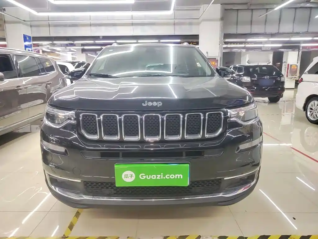 صورة 3 - Jeep Grand Commander