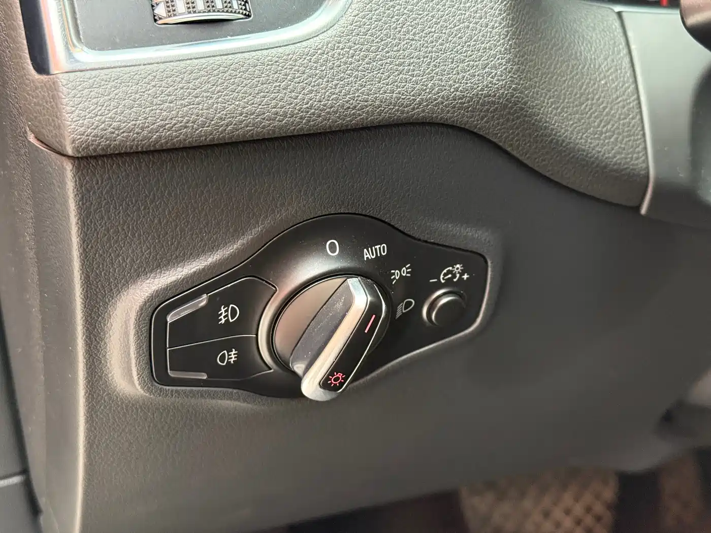 Audi Q5 (Import) 2013 45 TFSI quattro Sport фото 13