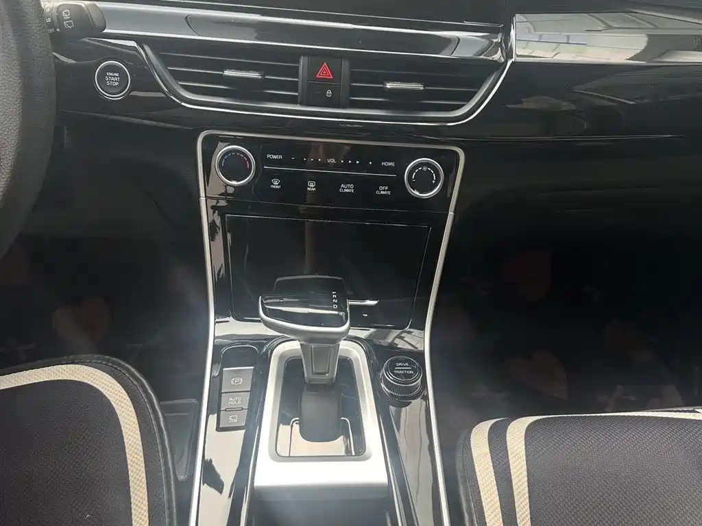 Kia Seltos 2023 1.5L CVT Luxury Edition фото 9