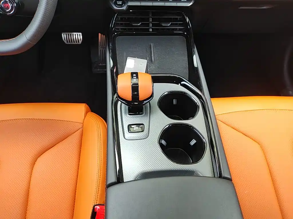 Changan UNI-V 2025 2025 2.0T Sport Version