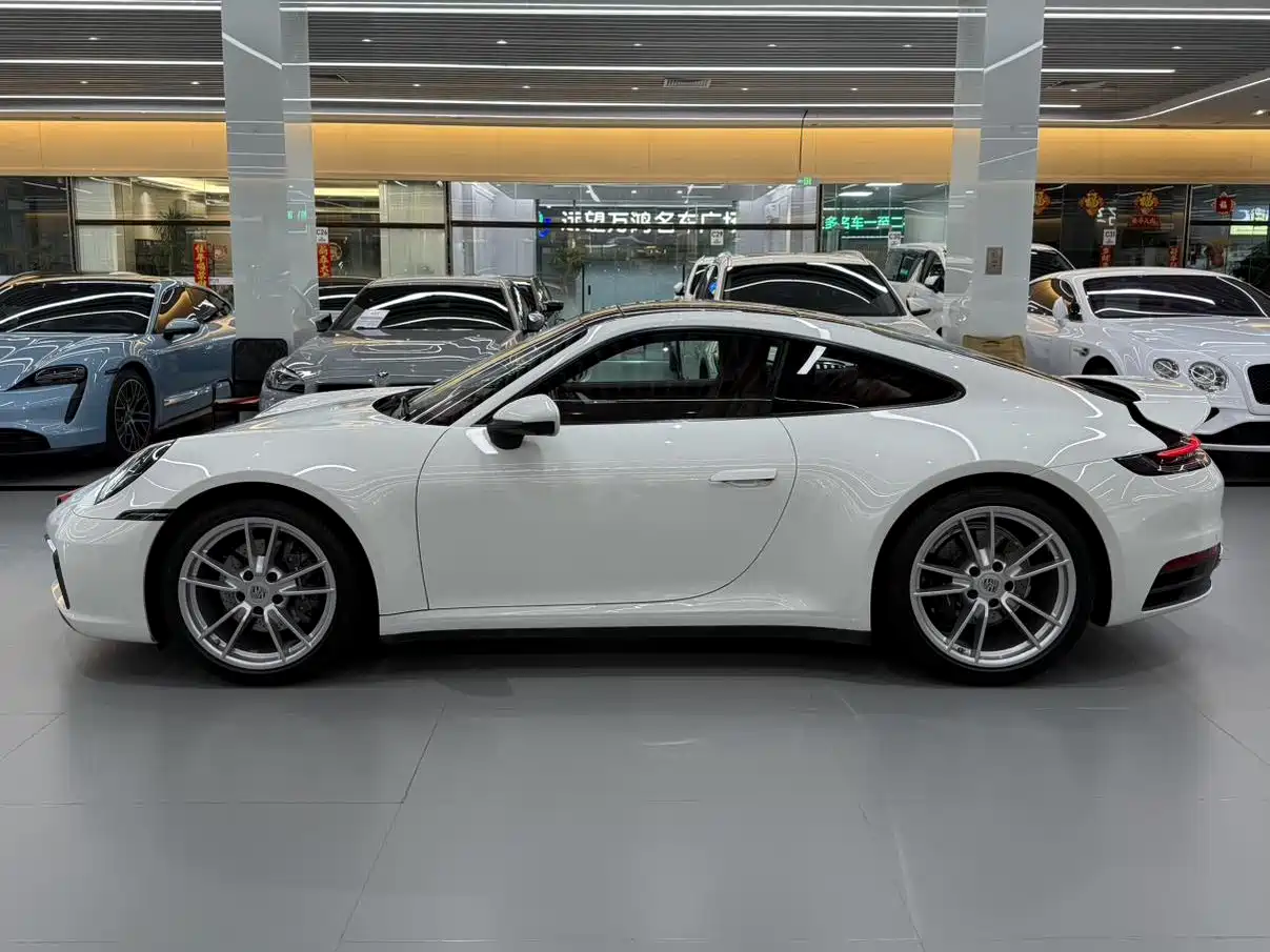 Porsche 911 2020 Carrera 3.0T фото 7