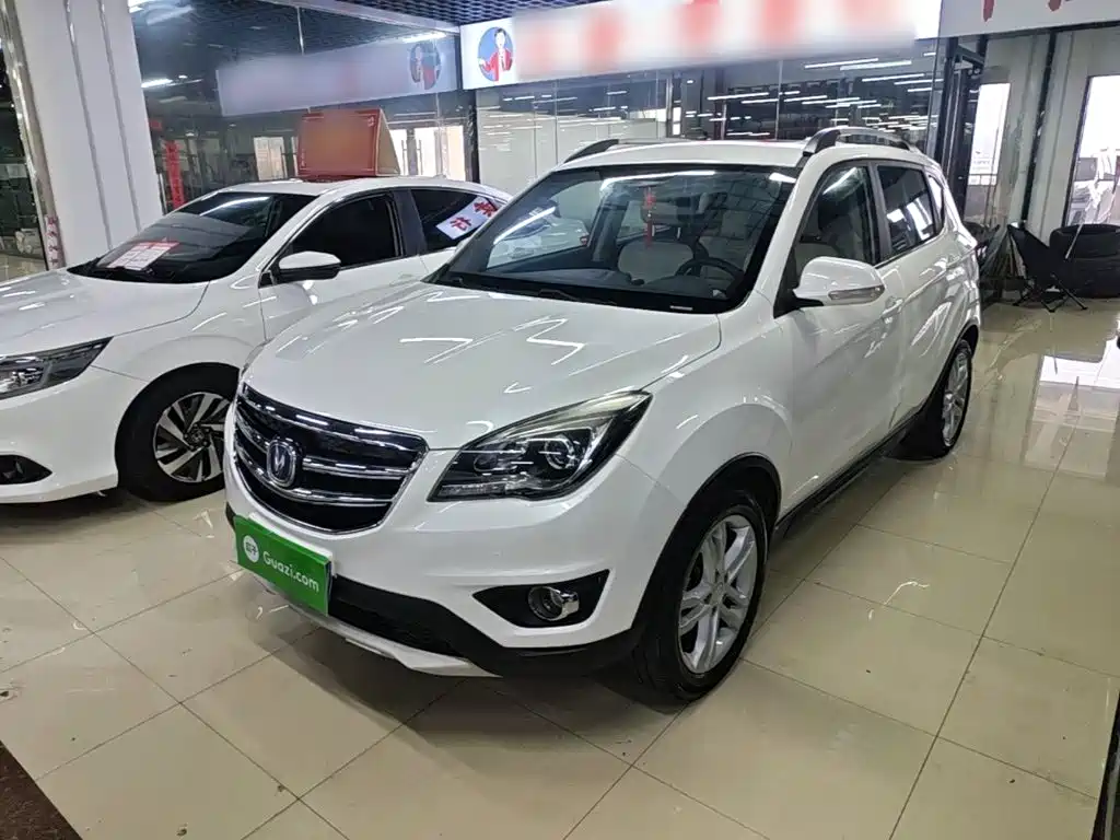 Changan CS35 2017 2017 1.6L Auto Luxury