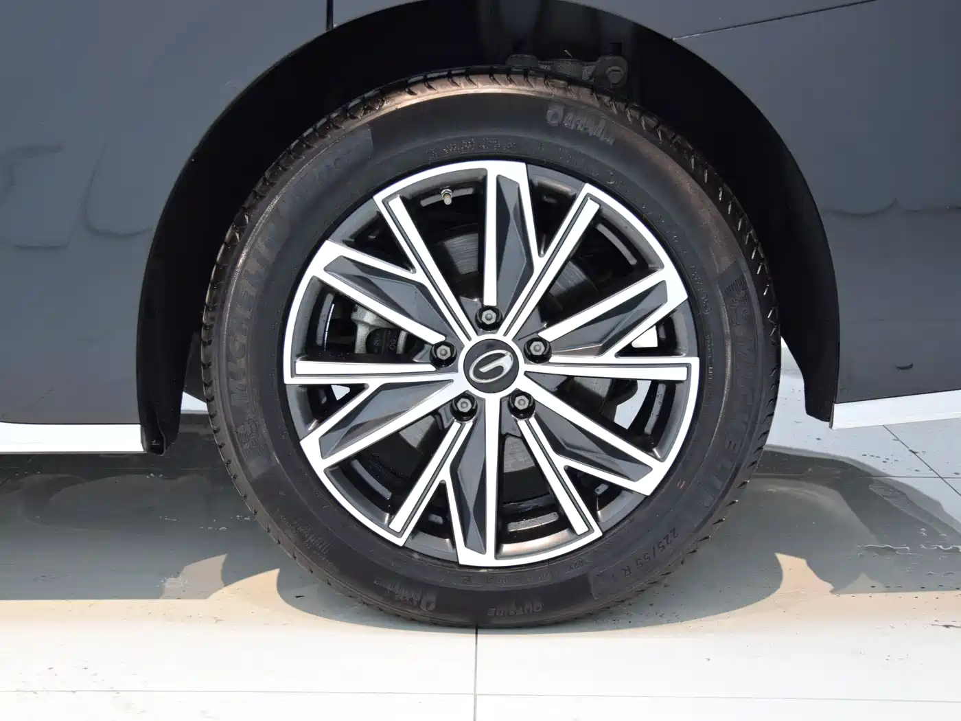GAC Trumpchi Trumpchi M8 2024 Master Series 400T Ultimate Edition фото 23
