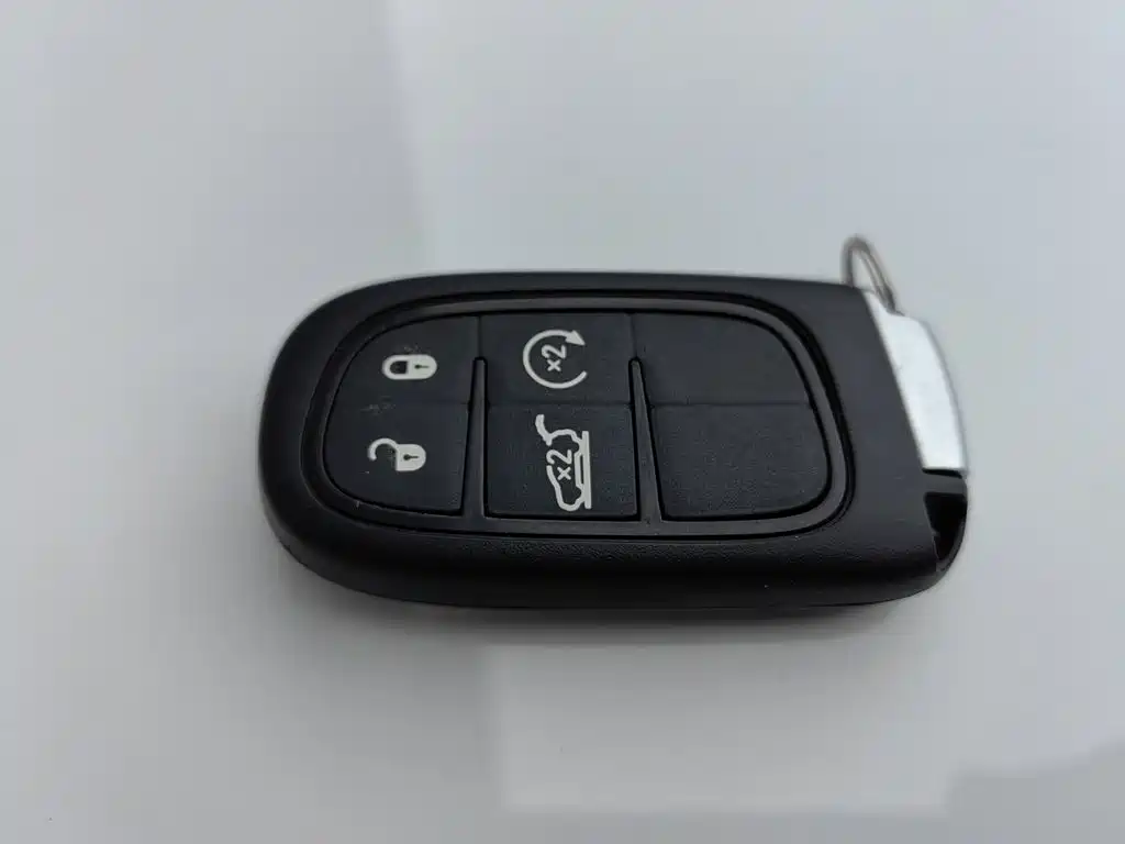 Jeep Cherokee 2021 2020 2.0L 2WD Classic Sport Edition