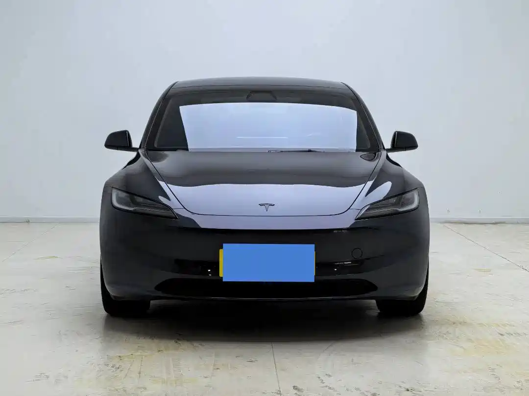 Tesla Model 3 2026 2025 Model Long Range Rear-Wheel Drive
