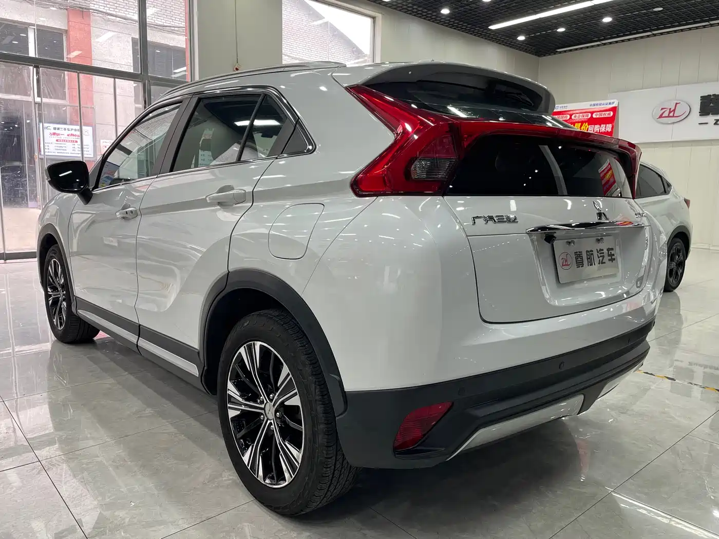 Mitsubishi Eclipse Cross 2019 1.5T CVT 2WD Dream Edition China VI фото 4