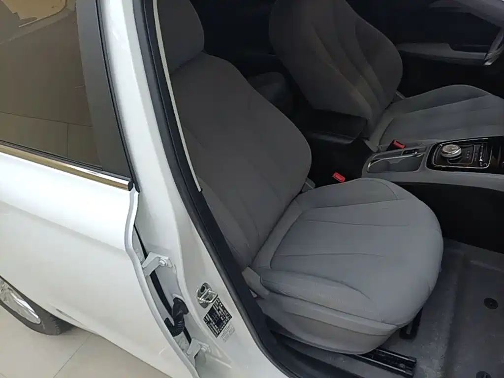 Roewe Ei5 2022 2020 Comfort Edition