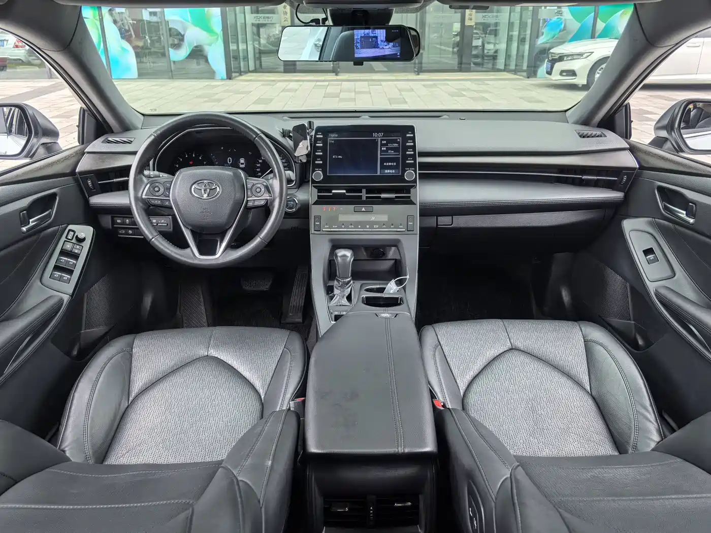 Toyota Avalon 2019 2.0L Luxury Edition (China VI) фото 16