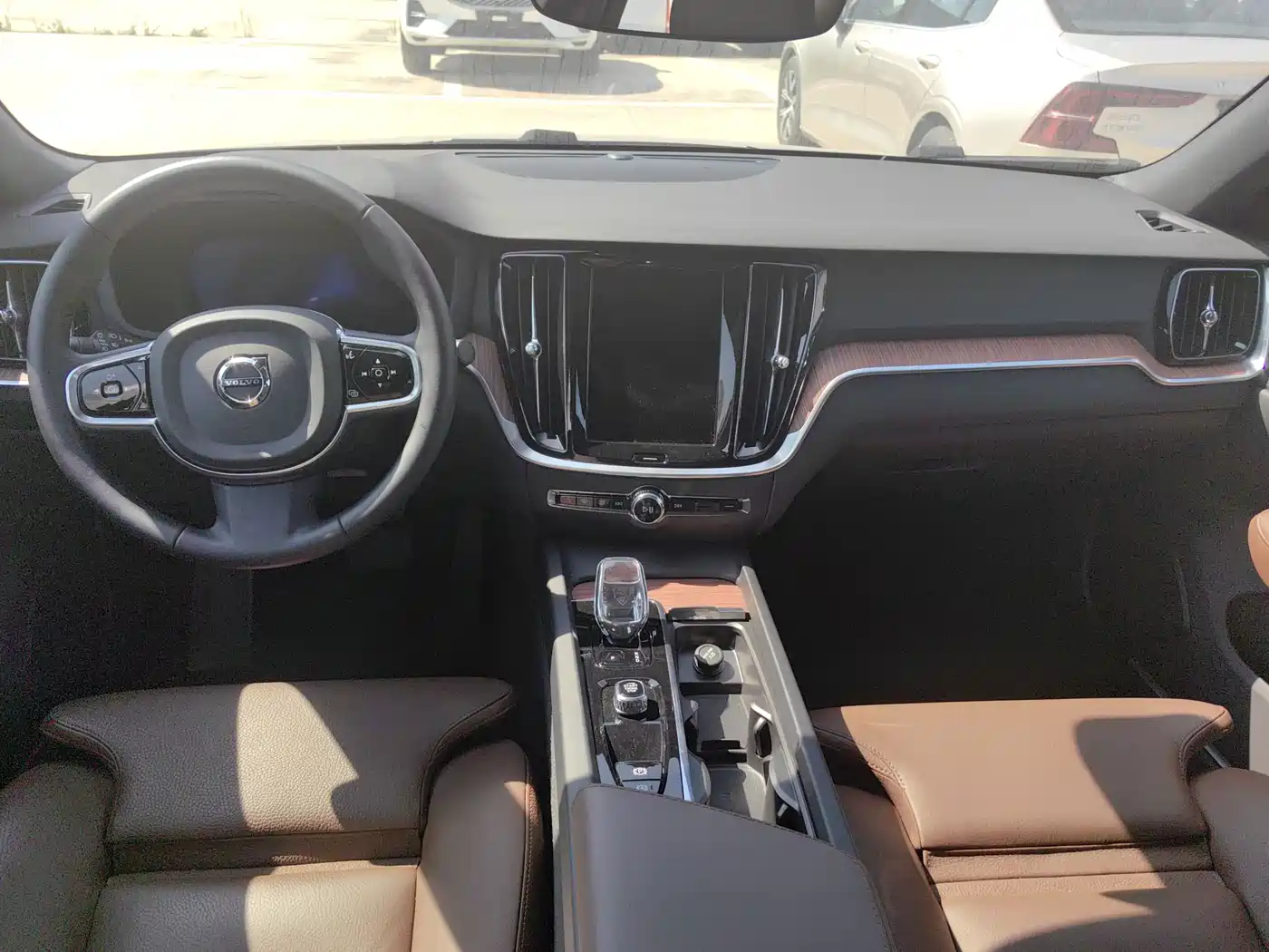 Volvo S60 2025 2025 B4 Smart Elite Luxury Edition