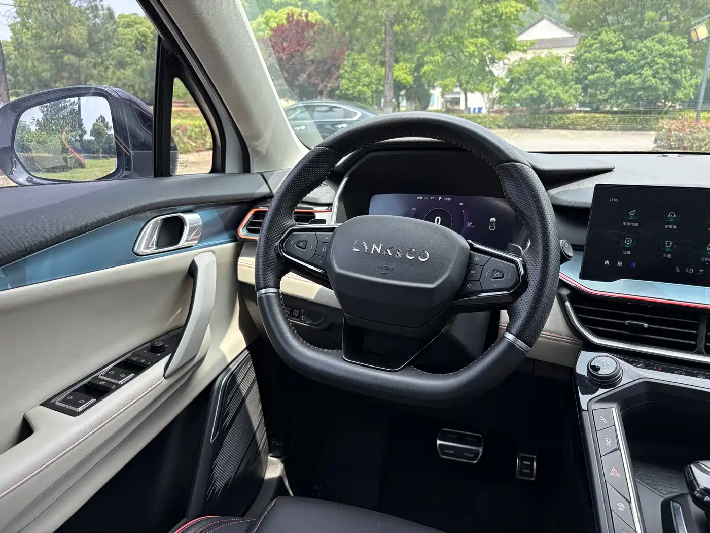 Lynk & Co 06 2023 Remix 1.5T Shine Halo фото 11
