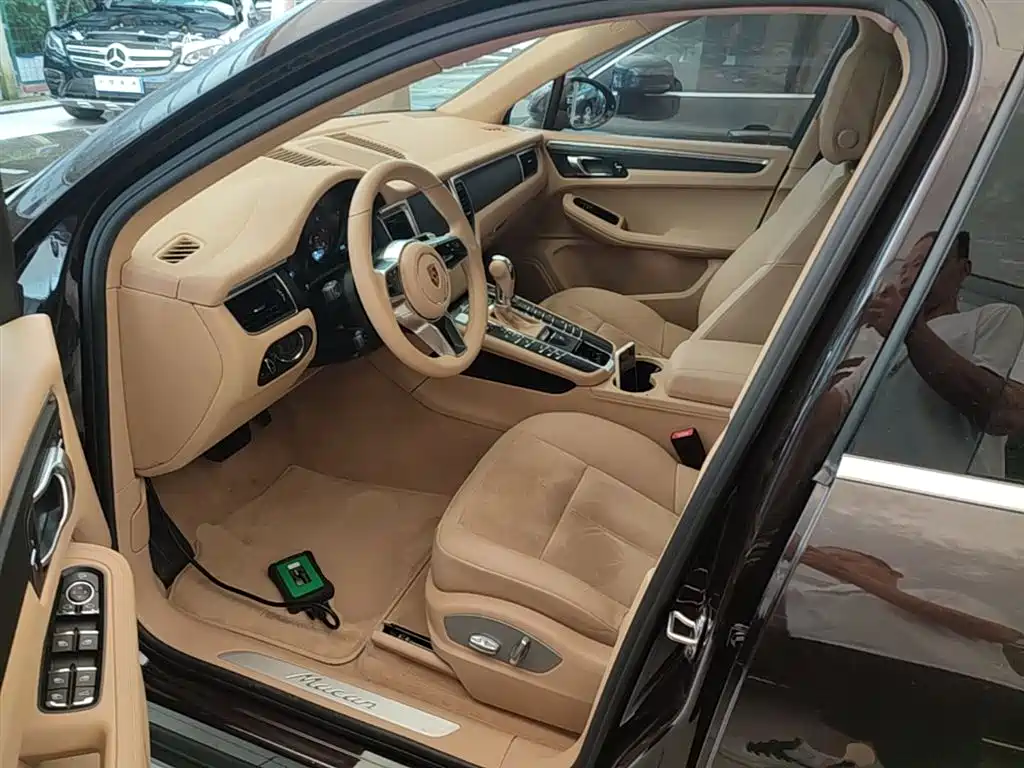 Porsche Macan 2017 Macan 2.0T фото 15