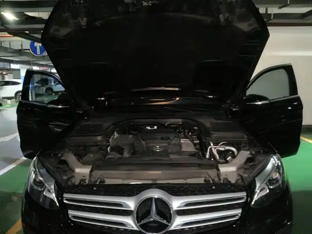 Mercedes-Benz GLC 2017 GLC 200 4MATIC — фото 3