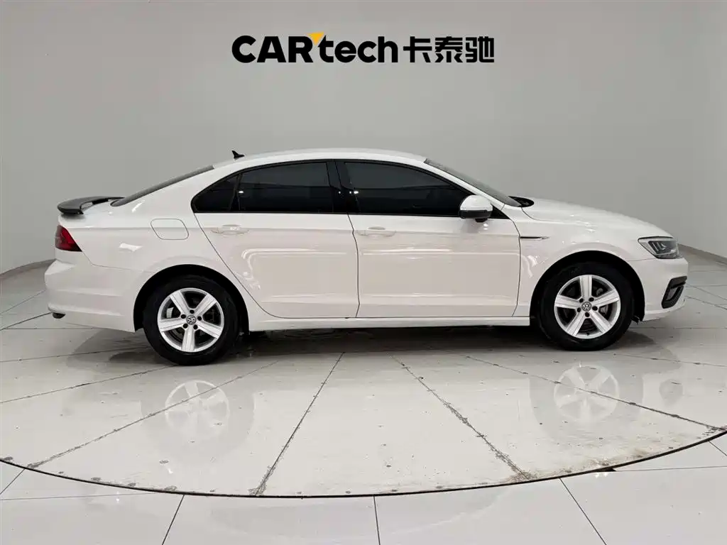 Volkswagen Lamando 2019 230TSI DSG Fashion Edition China VI фото 12