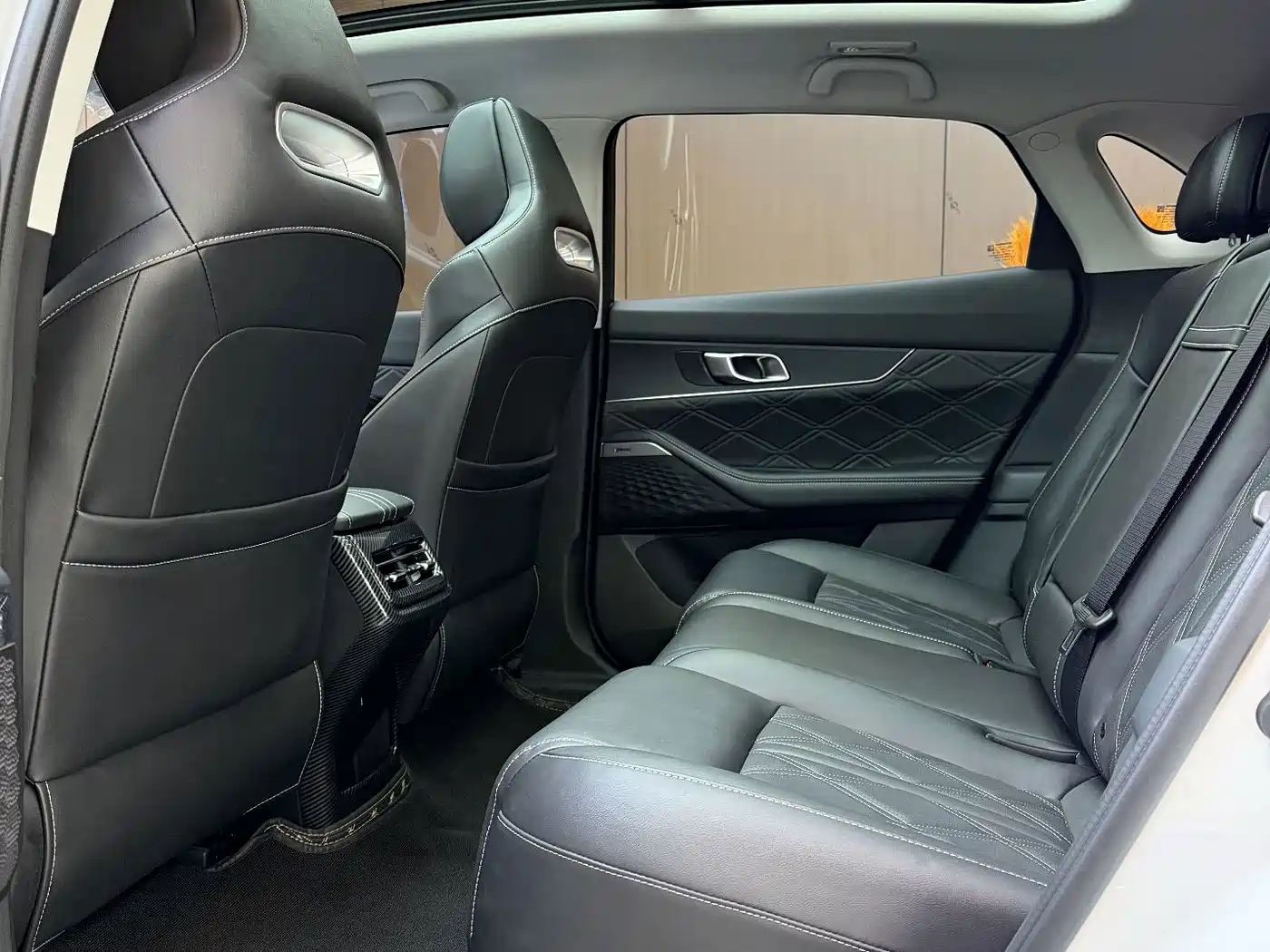 Changan UNI-K 2024 2024 2.0T FWD Global Edition