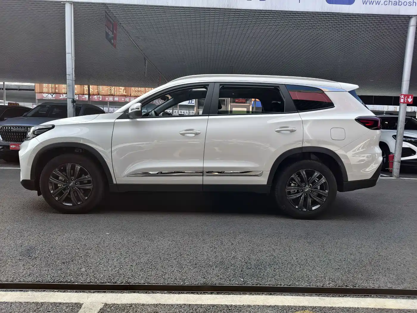 Фото 5 - Chery Tiggo 8