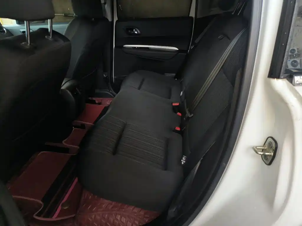 Photo 17 - Peugeot 3008