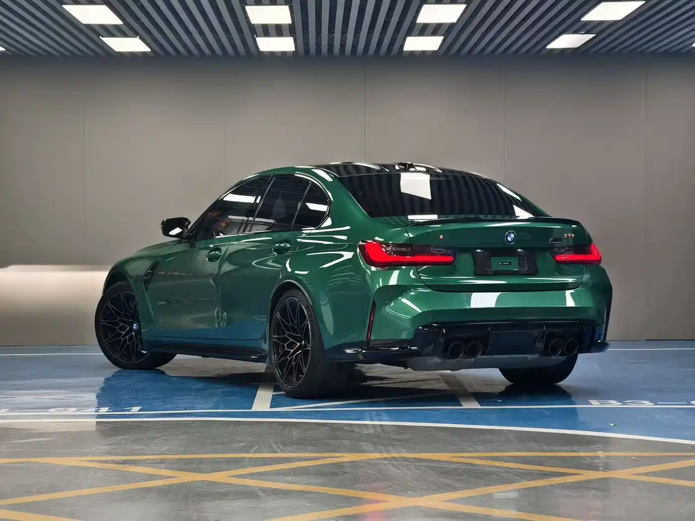 BMW M3 2023 M3 Sedan M xDrive Thunder Edition фото 6