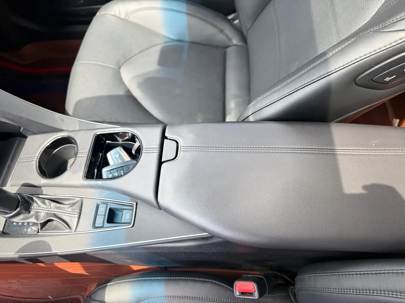 Toyota Avalon 2019 2.0L XLE Premium Edition (China VI) фото 12