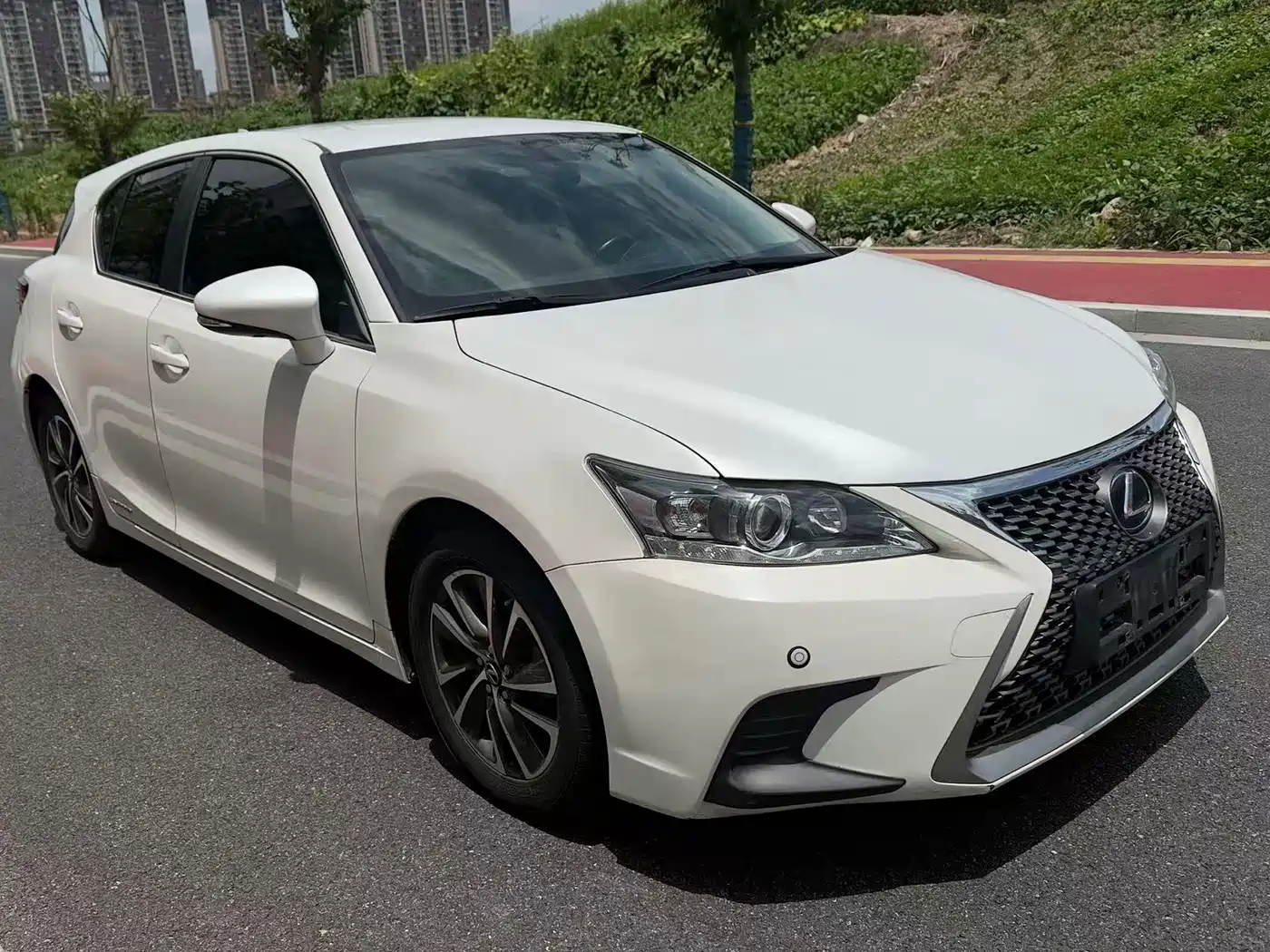 Lexus CT 2018 2017 CT200h Elite Edition Monochrome China V