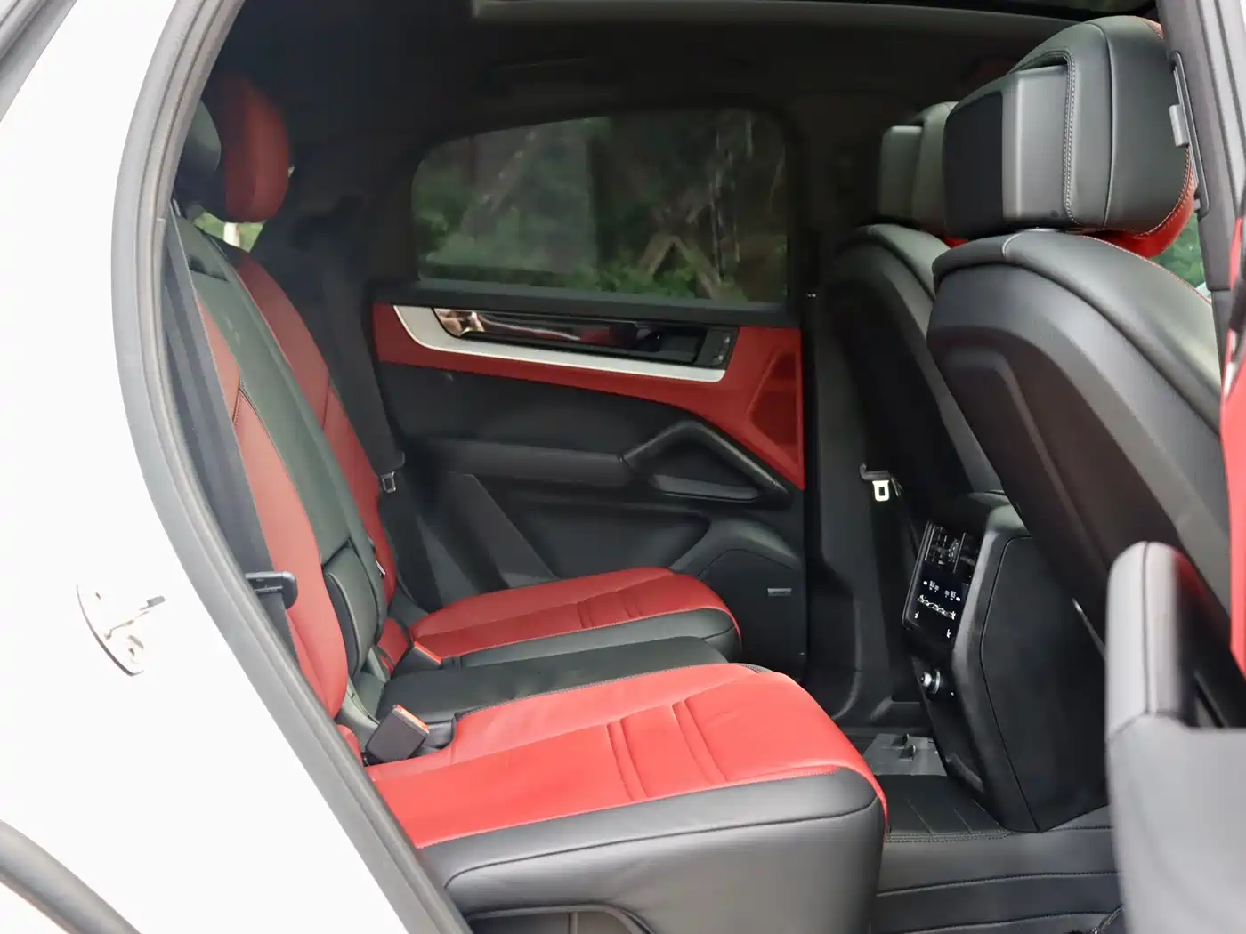 Porsche Cayenne 2025 Cayenne Coupé 3.0T фото 17
