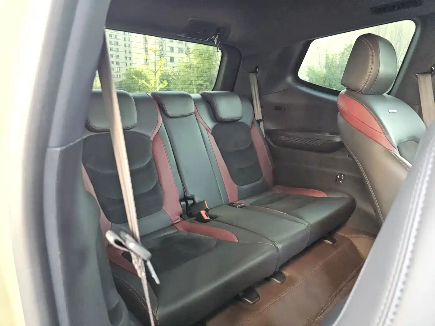 Maxus D90 Pro 2022 2022 2.0T Diesel 4WD Amazon Edition 7-Seater