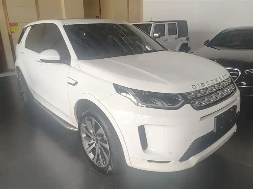 Land Rover Discovery Sport 2022 Model Year Facelift 249PS Metropolitan Edition фото 4