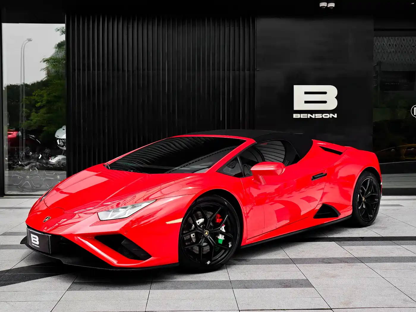 LAMBORGHINI HURACÁN