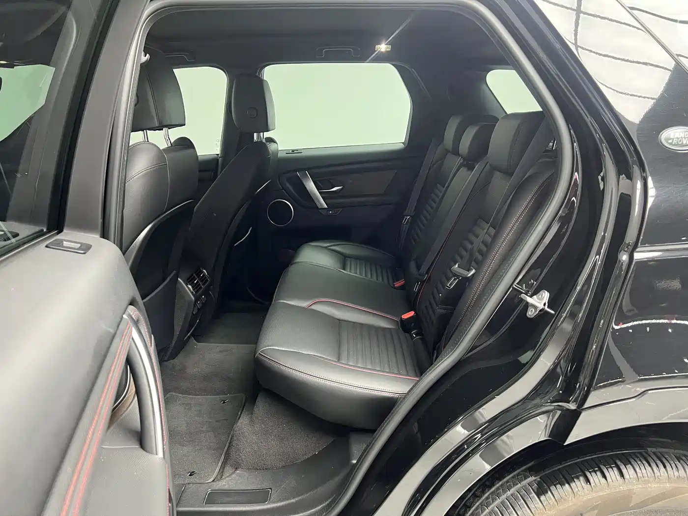 LAND ROVER DISCOVER SPORTS