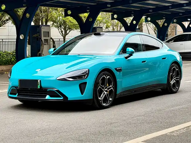 XIAOMI CAR XIAOMI SU7