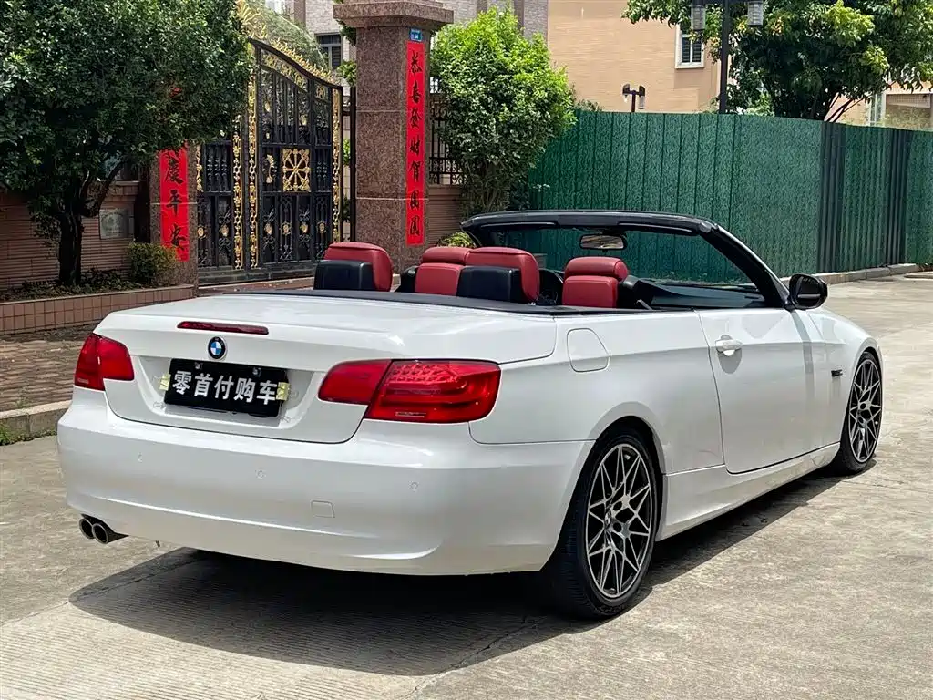 BMW 3 Series (Import) 2011 330i Convertible Coupe фото 7