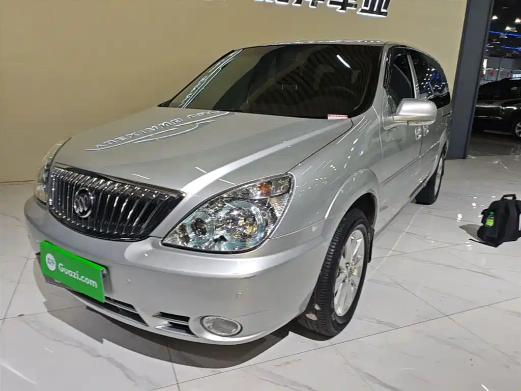 Buick GL8 2014 2.4L Classic Edition фото 2