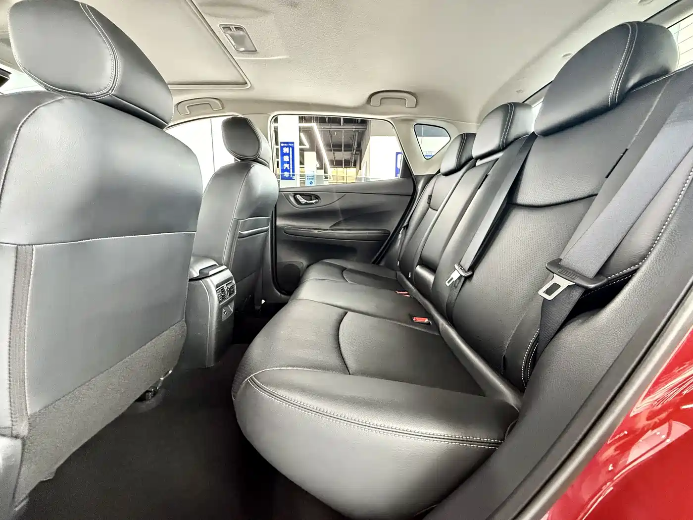 Nissan Tiida, миниатюра 10