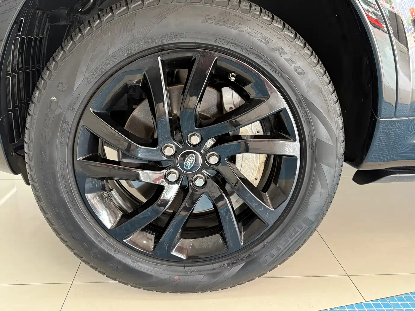 Land Rover Discovery 2020 3.0 SC V6 30th Anniversary Special Edition фото 11