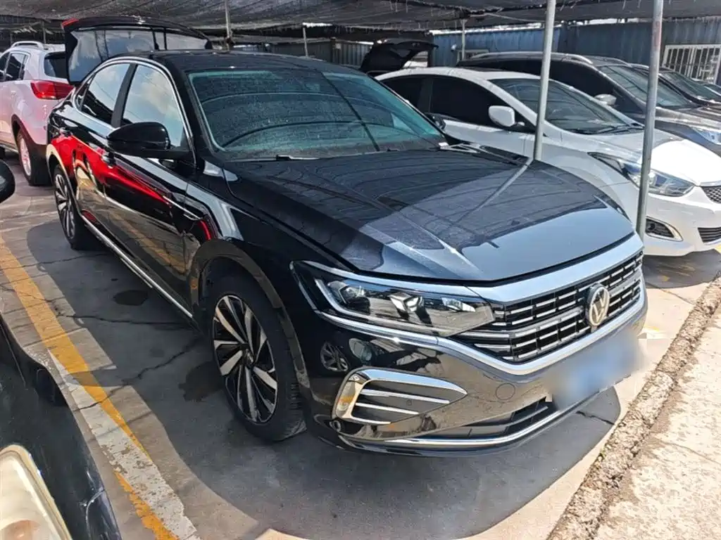 Volkswagen Passat 2024 330TSI Elite Edition фото 4