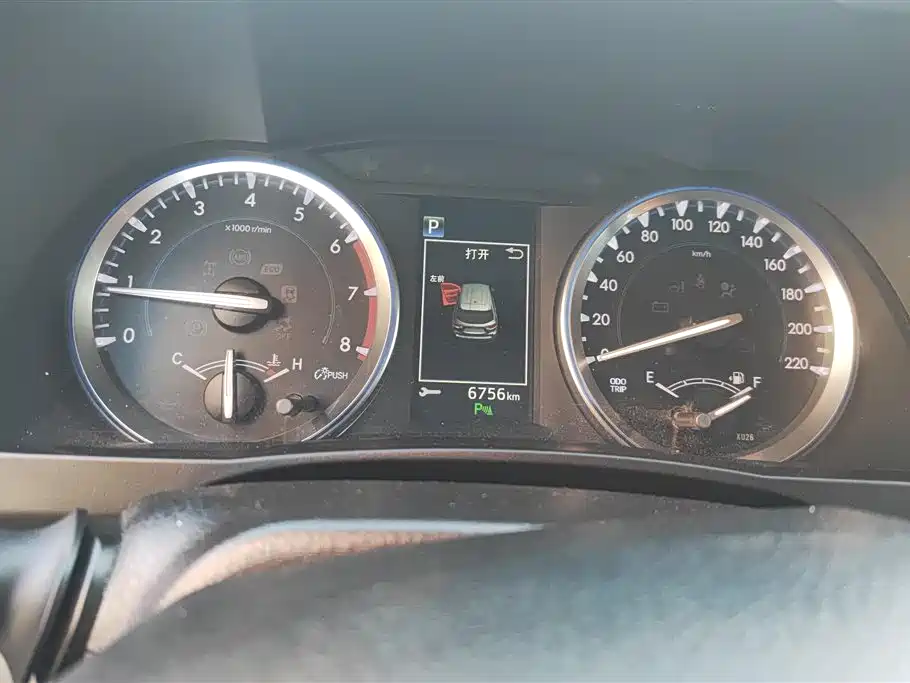 Toyota Highlander 2021 2.0T AWD Luxury 7-Seater фото 14