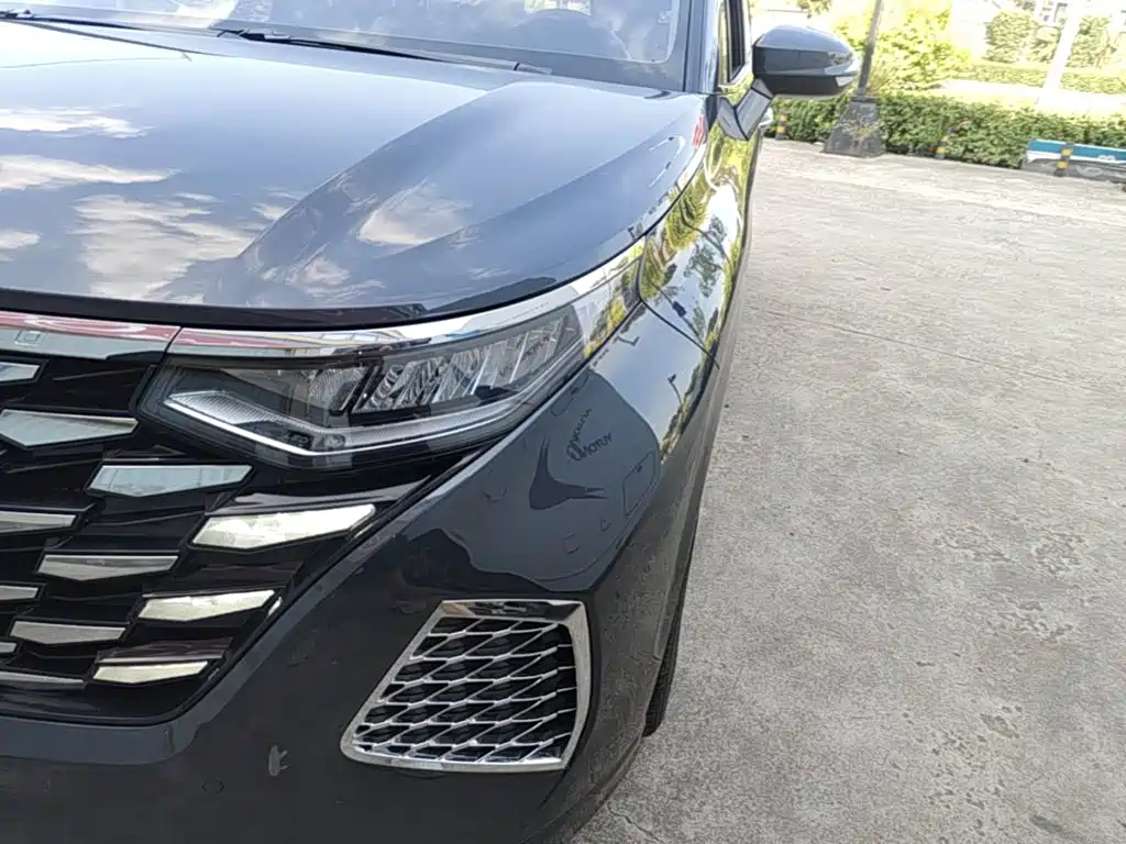 Hyundai Kustu 2026 2024 270TGDi LUX Premium Edition