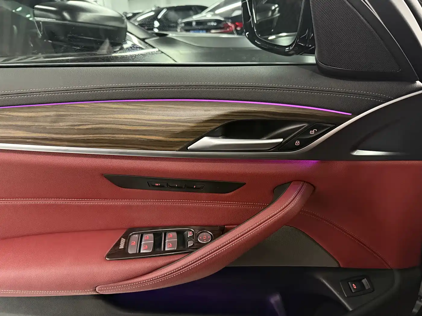 BMW 5 Series 2023 530Li Leading M Sport Package фото 10