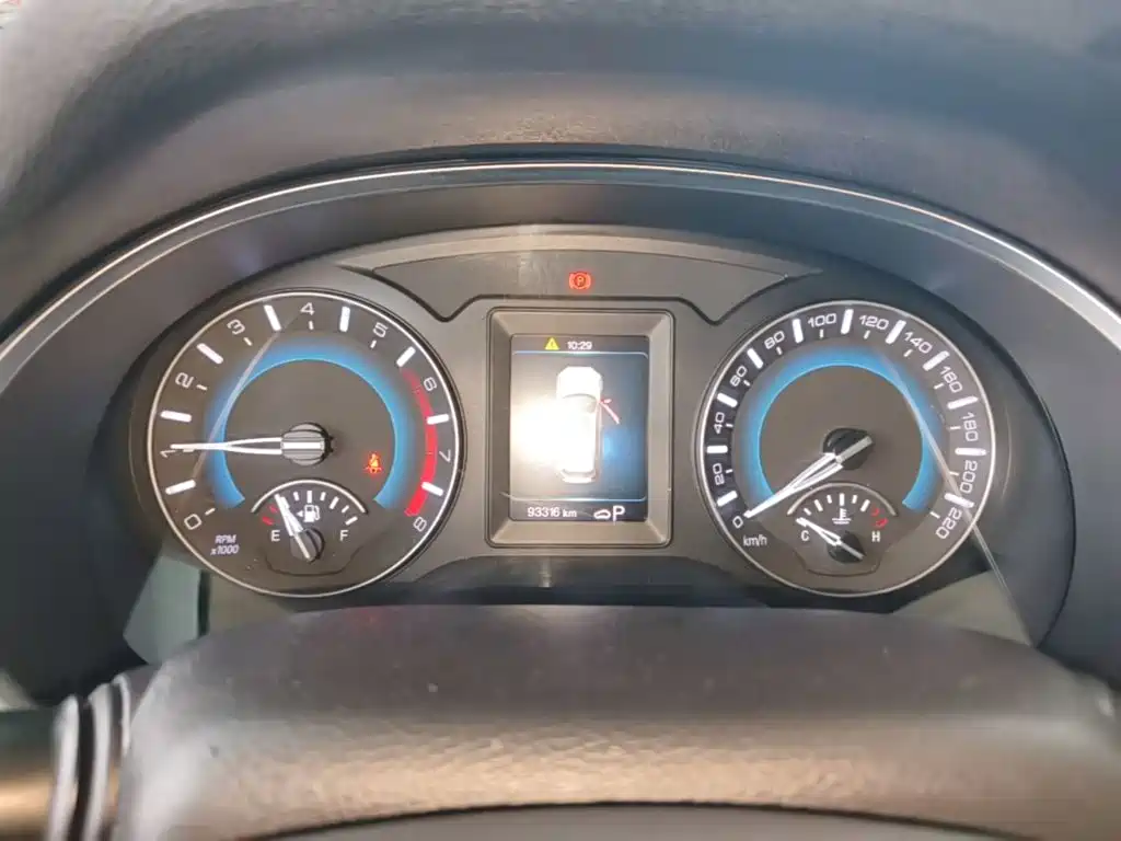 Photo 12 - Haval H2