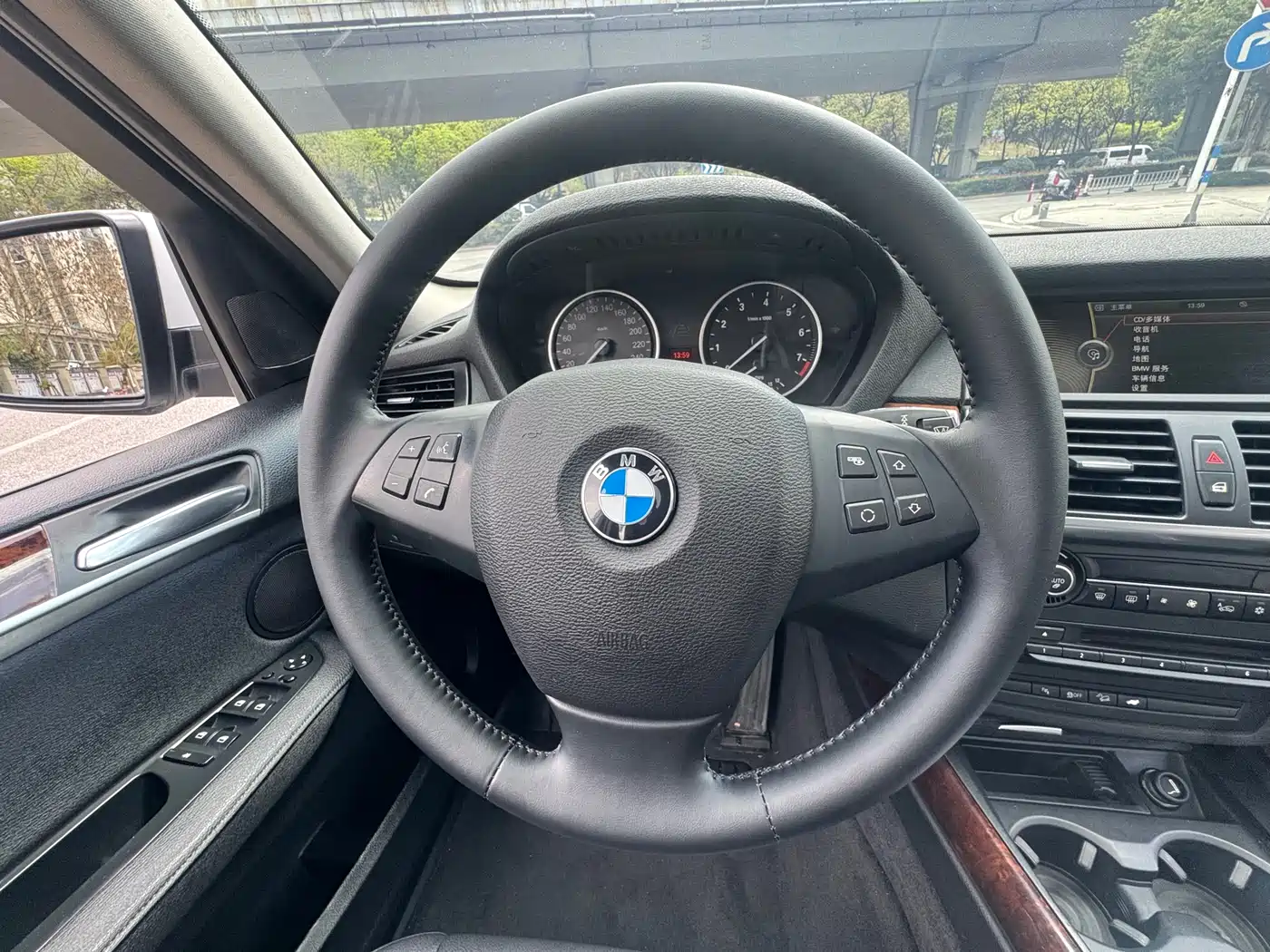 BMW X5 (Import) 2013 xDrive35i Leading фото 23