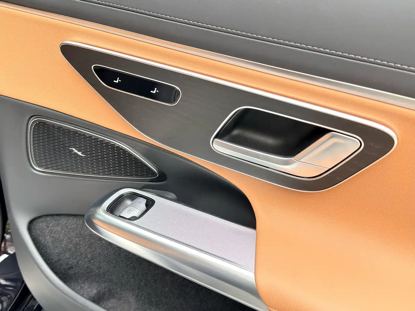 Mercedes-Benz E-Class 2024 E 300 L Fashion Sport фото 15