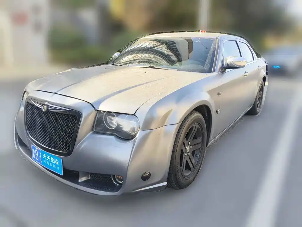 Chrysler 300C 2007 2006 Model 2.7L Luxury Edition