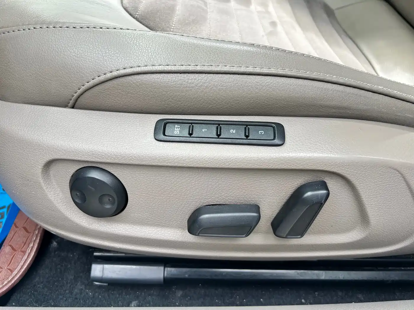 Volkswagen Magotan 2013 1.8TSI Premium фото 22