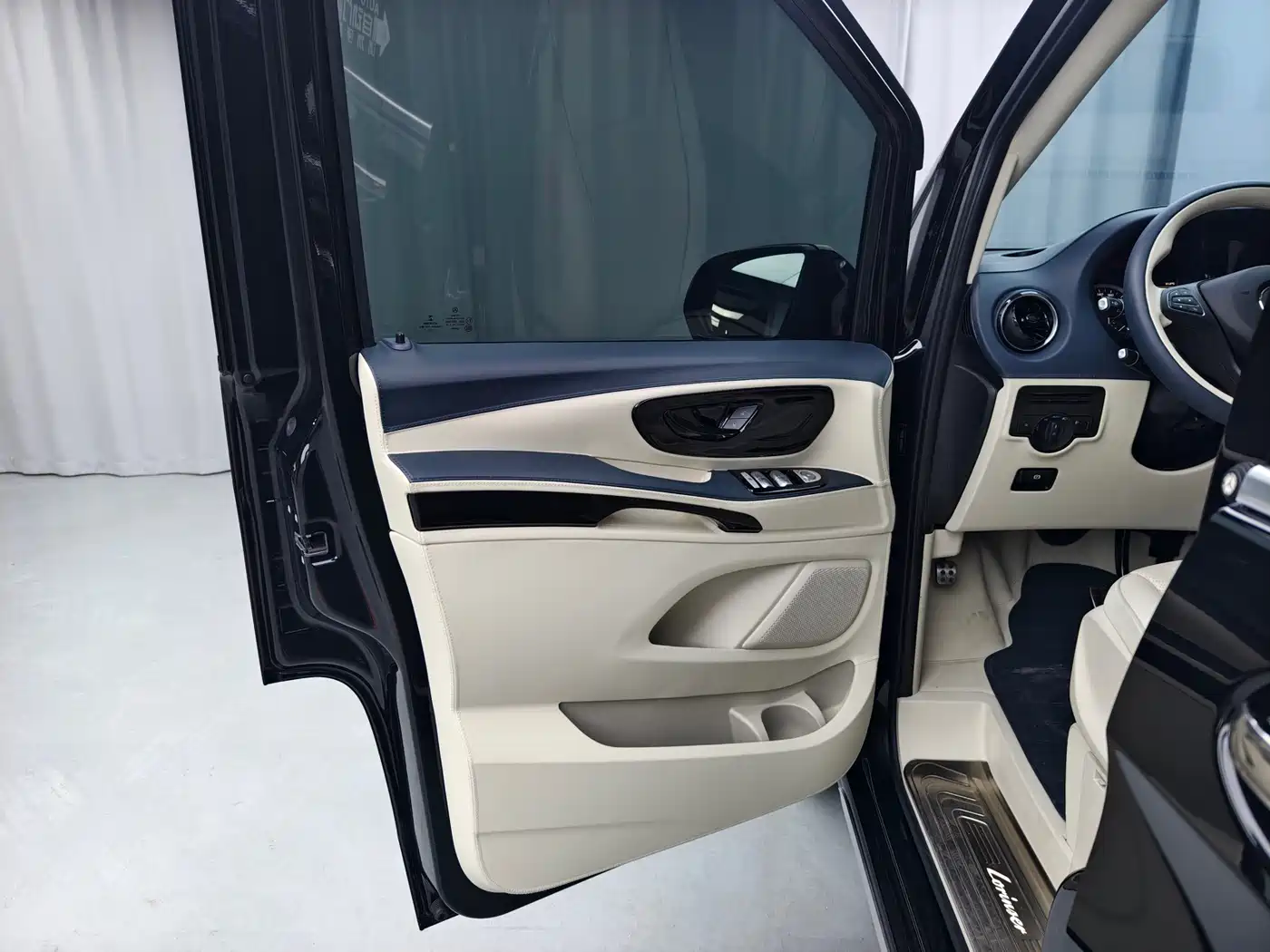 Mercedes-Benz Vito 2021 2.0T Business Edition 7-seater фото 8
