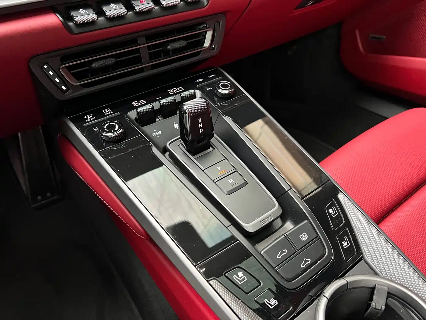 Porsche 911 2023 Carrera 4 3.0T фото 13