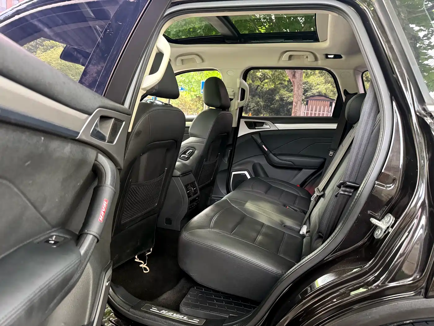 Photo 16 - Haval H7
