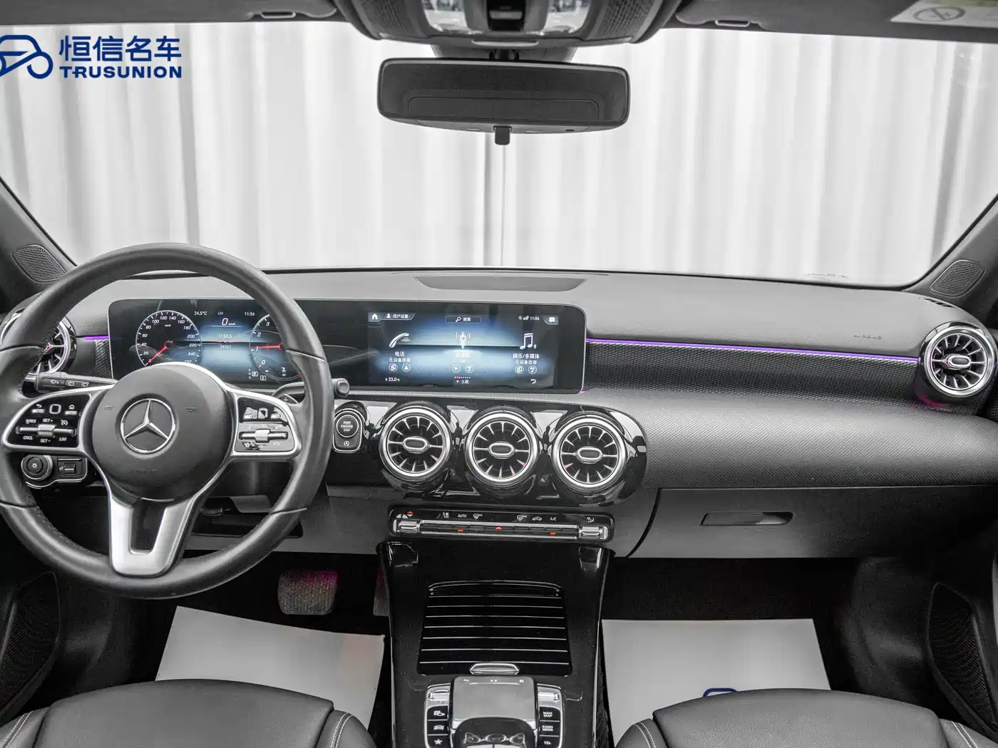 Mercedes-Benz A-Class (Import) 2019 A 200 Dynamic Version фото 12